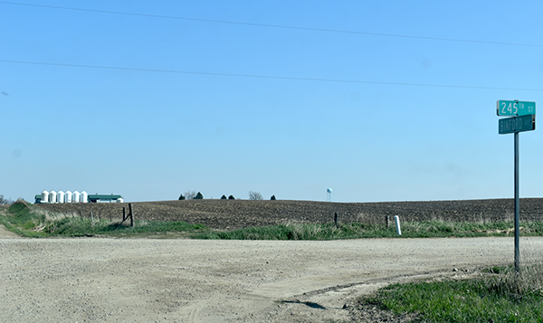 Supervisors move forward with plans to add stop sign near dairy farm | News, Sports, Jobs - Vimarsana News
